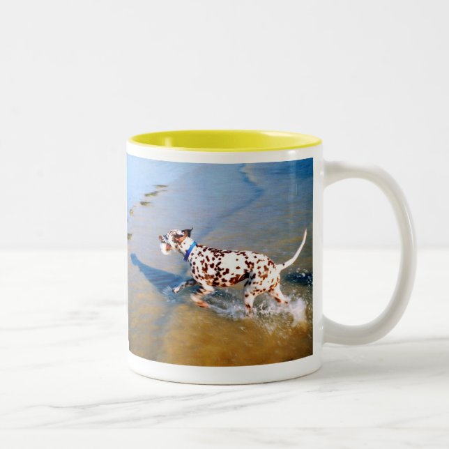 SKICKA DEN DALMATISKA HUND Två-Tonad MUGG (Höger)