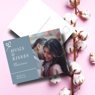 Skicka Hugs & Kisses med Anpassningsbar Photo Vale Vykort