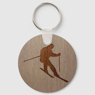 Skidåkningsilhouette som inristas på den wood nyckelring