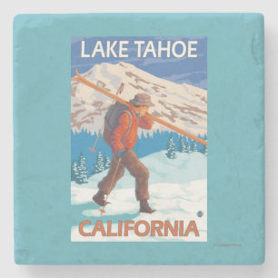 Skidar bärande snö för skieren - Lake Tahoe, Stenunderlägg