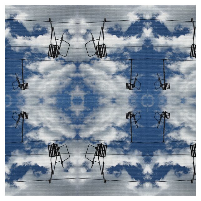 Skidliftar och molnigt himmelfototyg tyg (Prov)