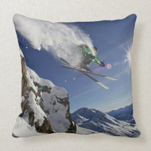 Skier i Midair Kudde