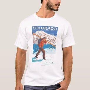 Skier som bär SkisColorado T Shirt
