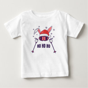 Skiing av Santa Rabbit med Santa Hat och skidpoler T Shirt