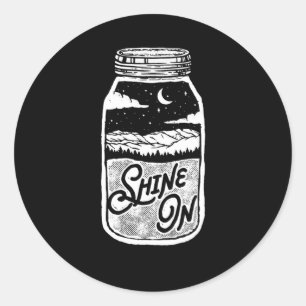 Skina på bergen vid Moonshine Burk Måne Runt Klistermärke
