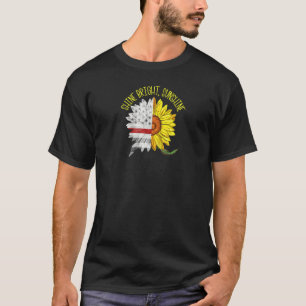 Skina solrosbrand i solrossljus med tunn röd linje t shirt