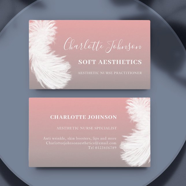 Skincare Aesthetic Nurse Rosa Visitkort (Skincare aesthetics nurse professional feather on modern pink business card)