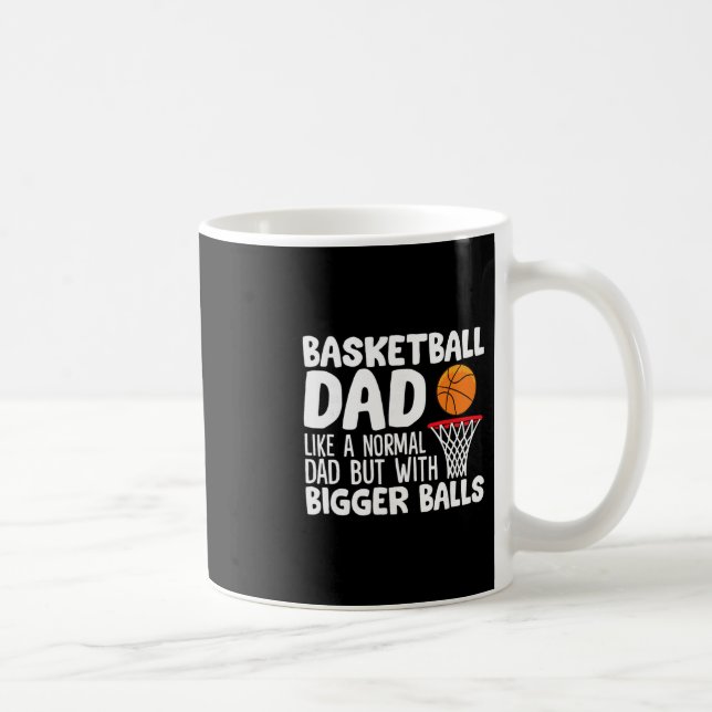 Skissa Pappa Som En Normal Pappa Men Med Större  Kaffemugg (Höger)