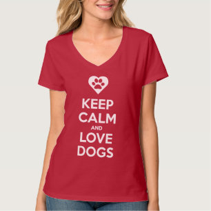 Skjorta för behållalugn- och kärlekhundar t-shirt