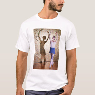 Skjorta för En Pointe Tee