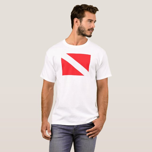 Skjorta för Scubadykflagga T Shirt (Hel framsida)