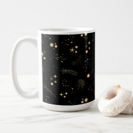 Skjutstjärnor från guld kombier planeter himlar na kaffemugg