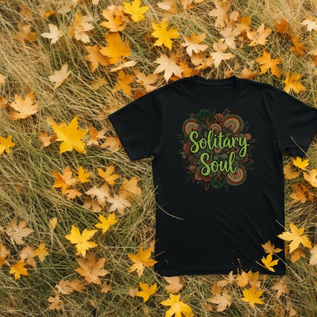 Skog och regnbågar vildmarksdesign t shirt (Forest and rainbows wilderness design T-Shirt.
A design of rainbows and forest trees and greenery.)