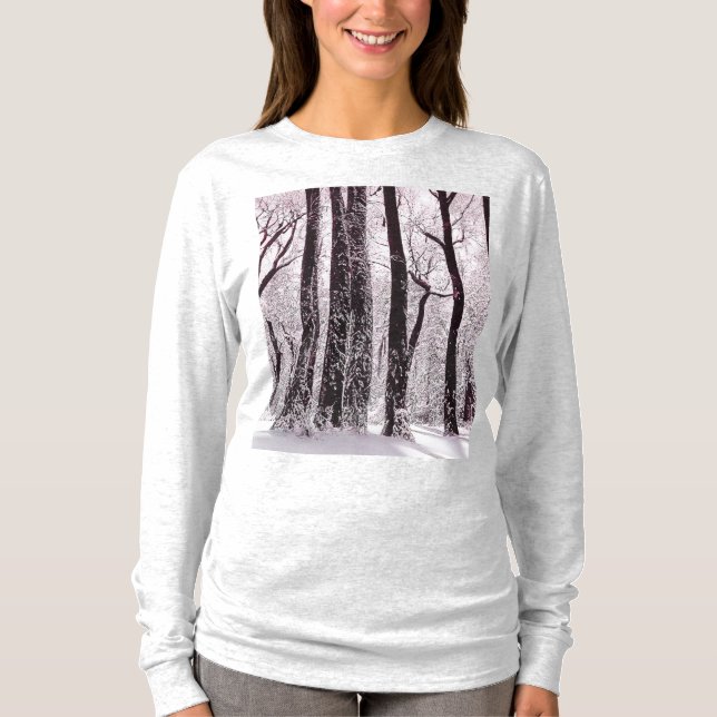 SKOG SNÖIG VINTERSCENERI   T SHIRT (Framsida)