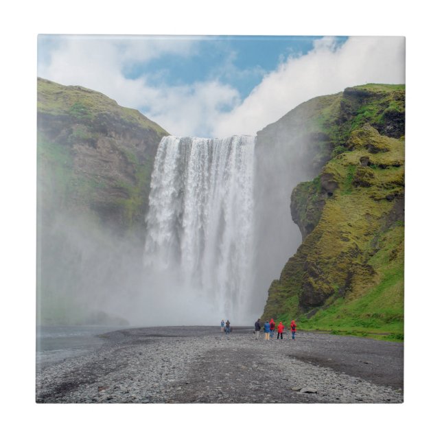 Skogafoss vattenfall - byn Skogar, Islandet Kakelplatta (Framsidan)