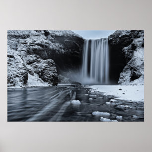SKÓGAFOSS WATERFALL, ISLAND - SVART & VITE POSTER