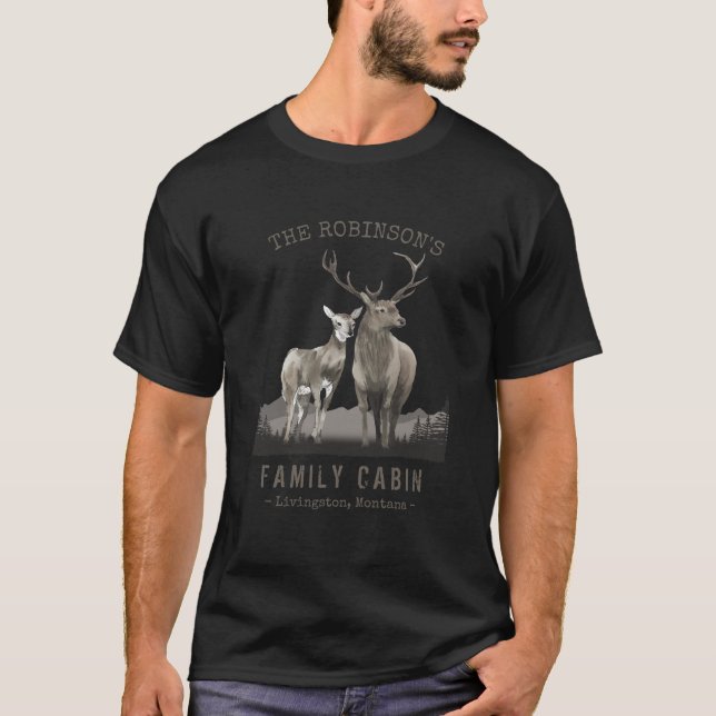 Skogen Hjort Cabin i Namn, Gräs Träd, Black T Shirt (Framsida)