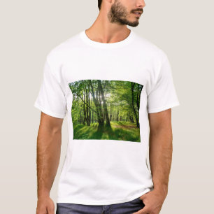 Skogen på våren t shirt