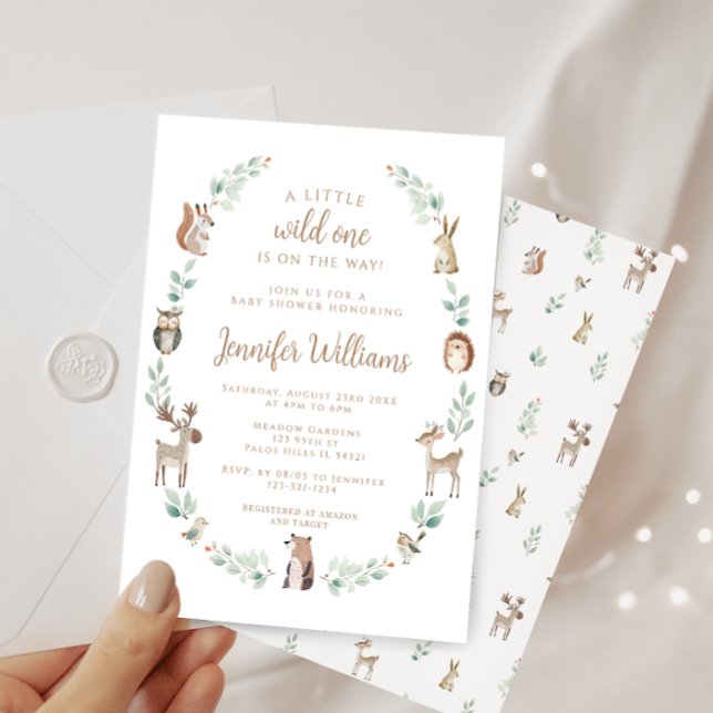 Skogsdjur i skogshus i Greenery pojke dusch Inbjudningar (Skapare uppladdad)