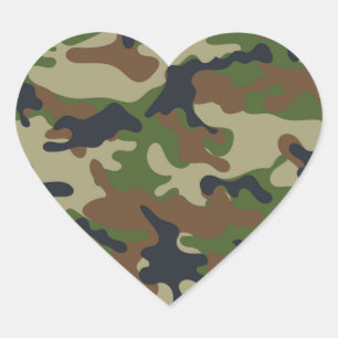 Skogsmark Camo Hjärtformat Klistermärke