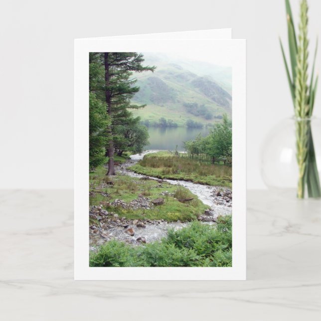 Skogsmarken strömmer på Buttermere Kort (Framsida)