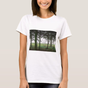 Skogsskövling i dimma t-shirt