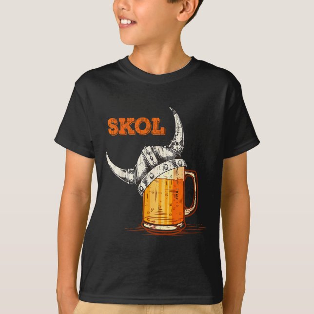 Skol Nordic Viking Helmet Drinking Gl  T Shirt (Framsida)