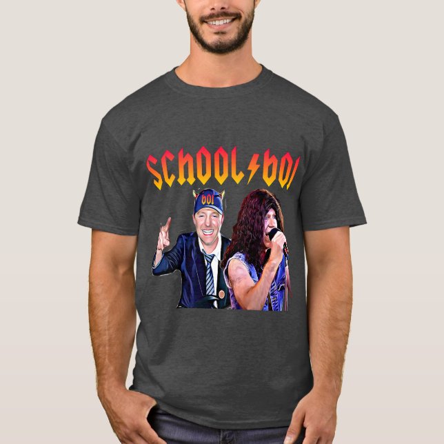 Skola bOI Manar mellan Skolan och Shirt T (Framsida)