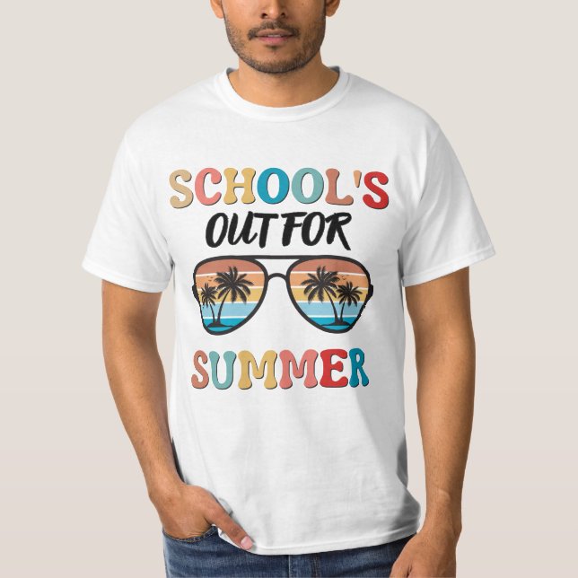 Skolan är ute på sommaren t shirt (Framsida)