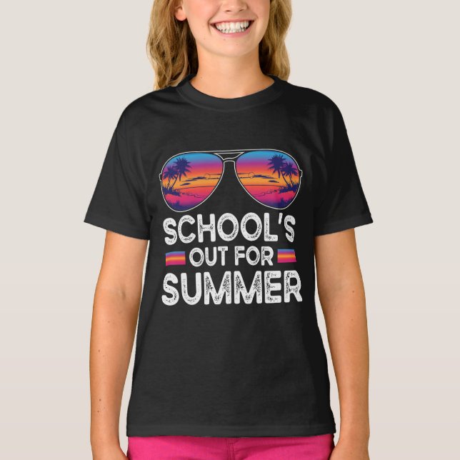 Skolan är ute till sommaren t shirt (Framsida)
