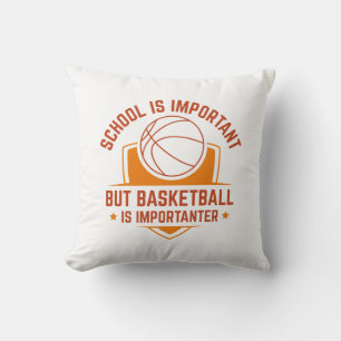 Skolan är viktig, men basketboll är viktigt kudde