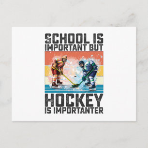 Skolan är viktig, men hockey är viktig vykort