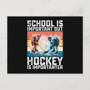Skolan är viktig men hockey är viktigare vykort