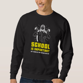 Skolan är viktig men musklerna är viktiga bo lång ärmad tröja
