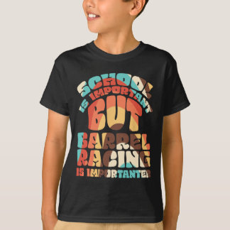 Skolan är viktig, men ren Tävla är viktig T Shirt