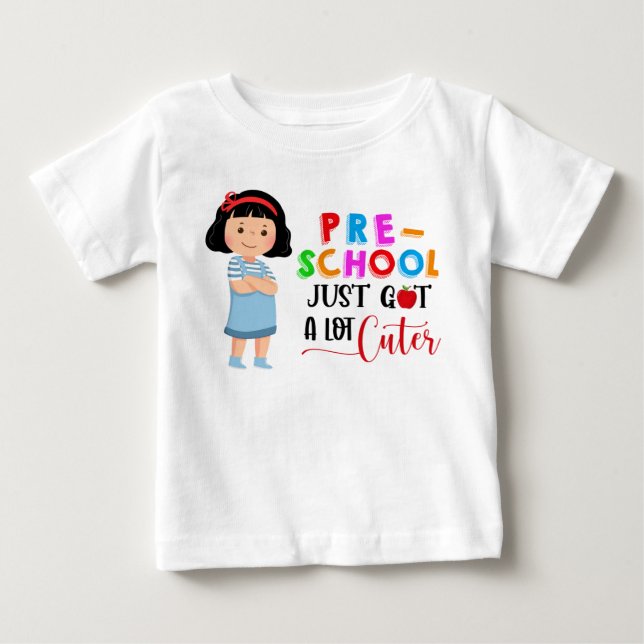 Skolan har precis blivit mycket sötare - Personlig T Shirt (Framsida)