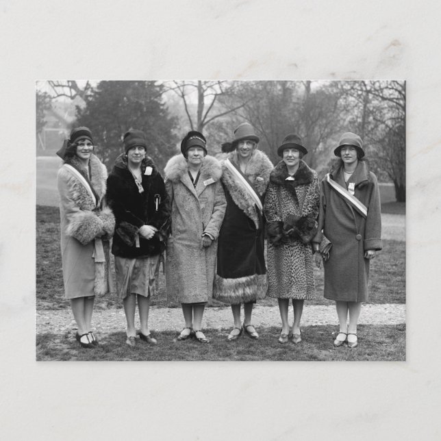 Skolan i Politik, 1927 Vykort (Framsida)