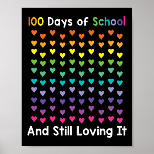 Skolans dag och fortfarande 100 regnbågsår poster