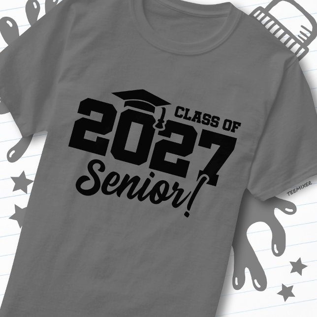 Skolans Examensår Stolt Senior Klass 2027 T Shirt (Skapare uppladdad)