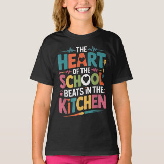 Skolans Hjärta Slår i Kökets Tak T Shirt
