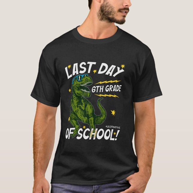 Skolautografdagen 6e Klass Studenten T Shirt (Framsida)