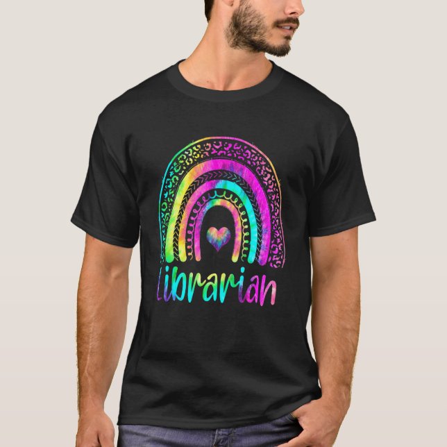 Skolbibliotekarie Regnbåge Leopard Tie Dye Bibliot T Shirt (Framsida)