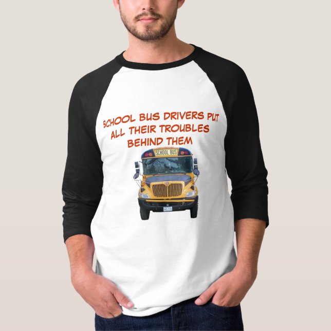 Skolbusschauffören besvärar tee shirt (Framsida)