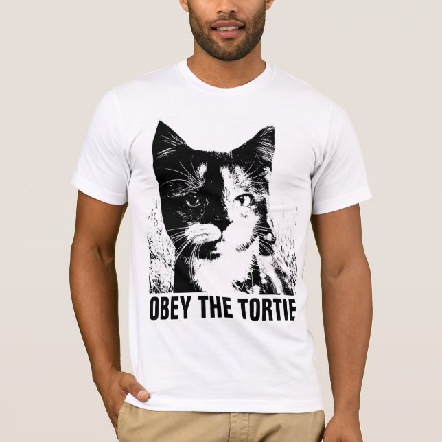 SKÖLDPADDS- TORTIE-KATTt-skjortor T Shirt (Framsida)