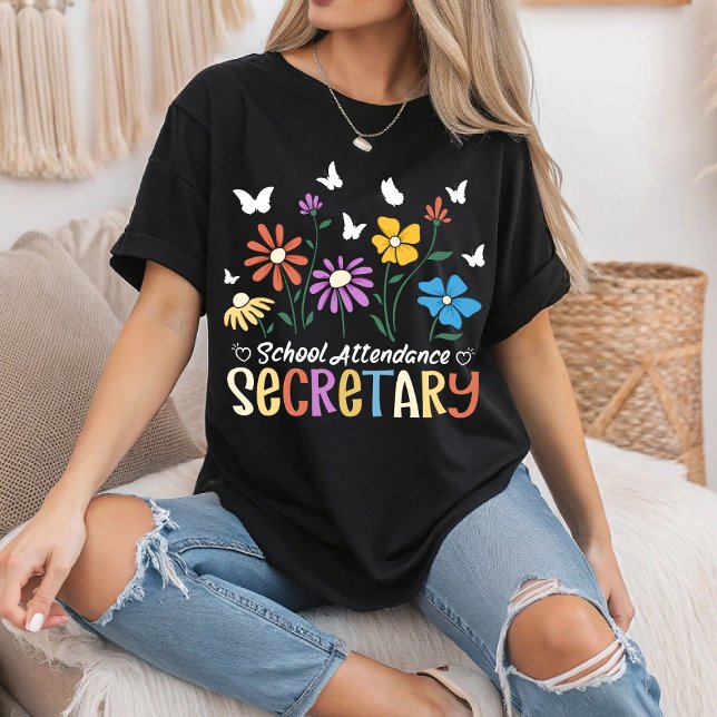 Skolnärvarosekreterare Wildblommor Groovy T Shirt (Skapare uppladdad)