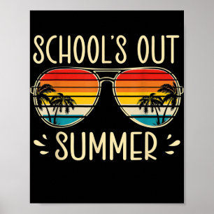 Skolor ut för sommaruppehåll förra skoldagen poster