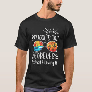 Skolor ut ur pensionerad och lyft den sommaren t shirt