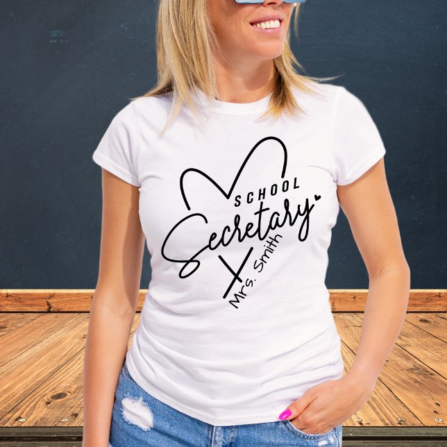 Skolsekreterare Heart Anpassade Tshirt T Shirt (Skapare uppladdad)