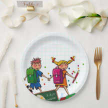 Skolutbildnings Boy & Girl Papper och Party Tallri