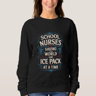 Skolvården räddar World One Ice Pack på ett T Shirt